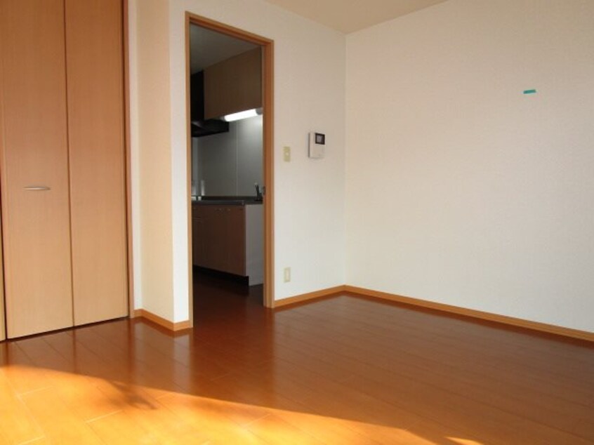 写真は102号室です（参考） マウンテンハウス