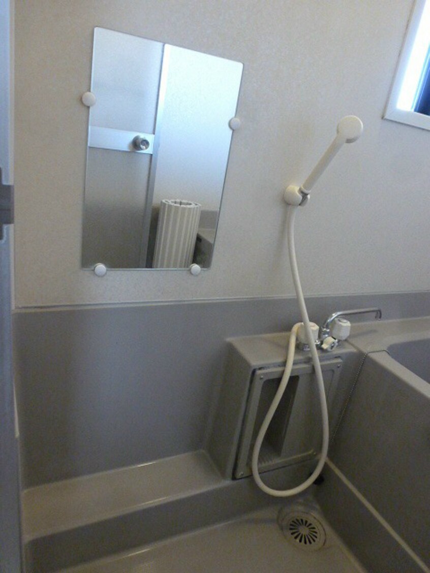 ※写真は205号室のお部屋です。 ディンプル島田