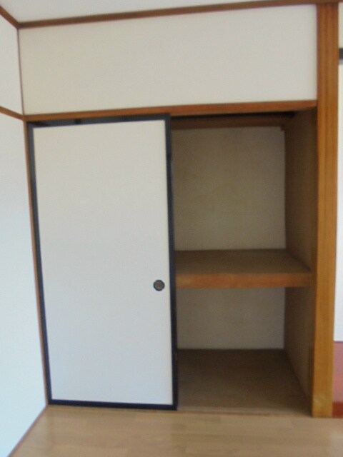 写真は205号室です（参考） エコーハイツ小林