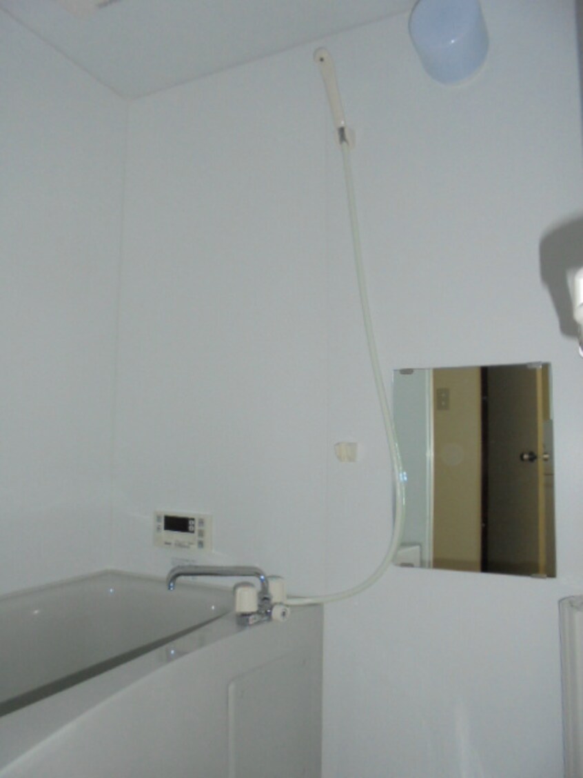 写真は205号室です（参考） エコーハイツ小林