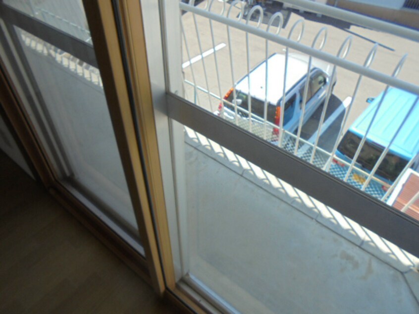 写真は205号室です（参考） エコーハイツ小林