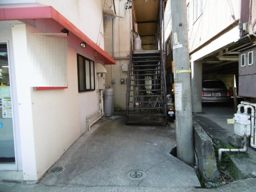  檀原アパート