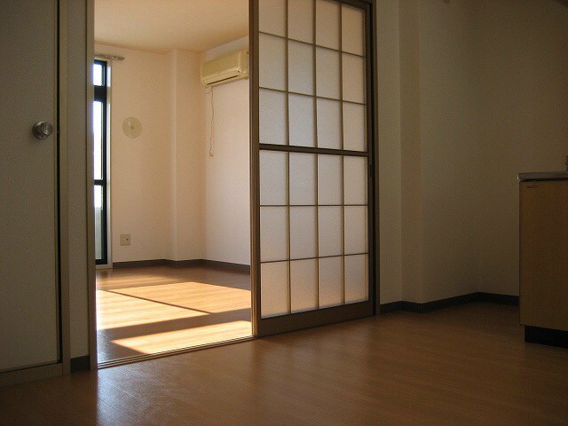 ※写真は103号室のお部屋です。 ハイツ東沖Ｎ棟