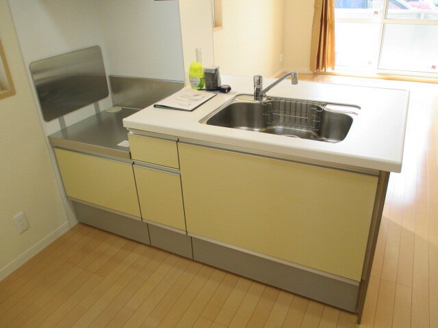 淡いイエロー♪ パークハイムB