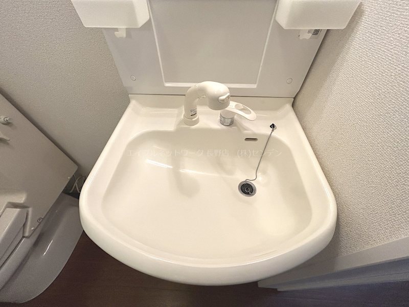 写真は103号室です（参考） プランドール三輪