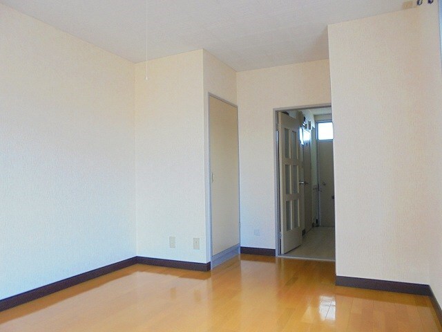 写真は305号室です コーポ・ビックウェイブＮ棟