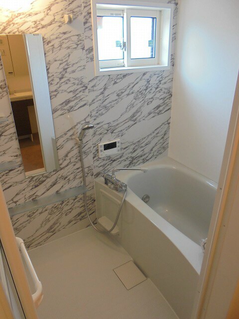  45：北屋島線/古牧小学校前 1階 築9年