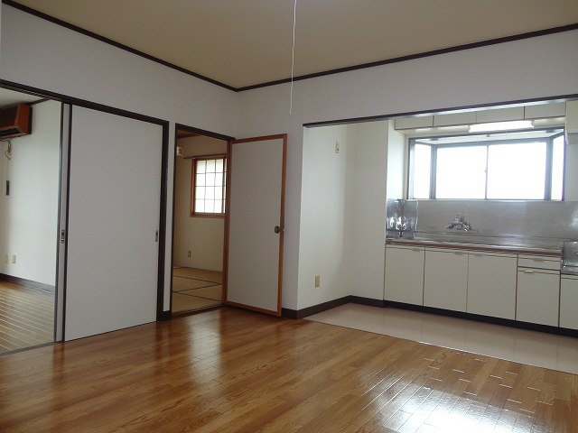  ファミーユ大豆島