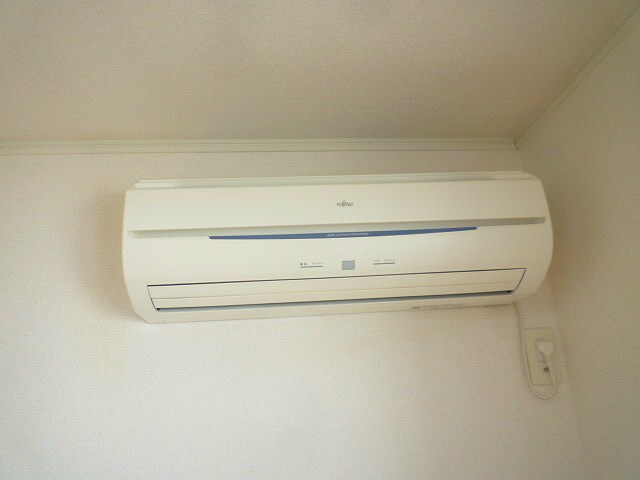 写真は201号室です パインヒルズ