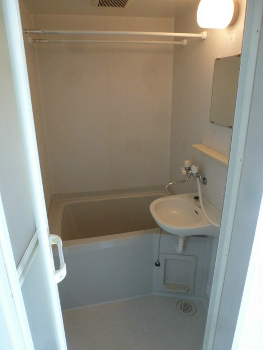 写真は101号室です ラフィーネST B