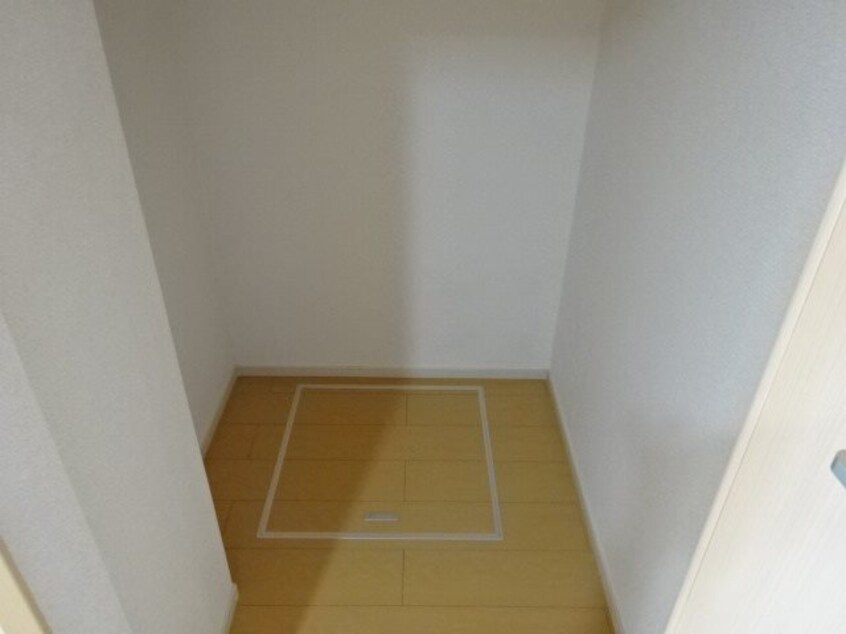 画像は102号室です（参考） イリーデエスペランサD棟