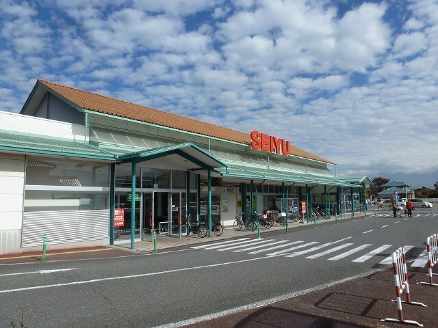 西友 西尾張部店(スーパー)まで586m アズーリ