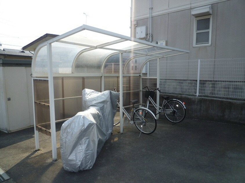  セジュール湯谷B