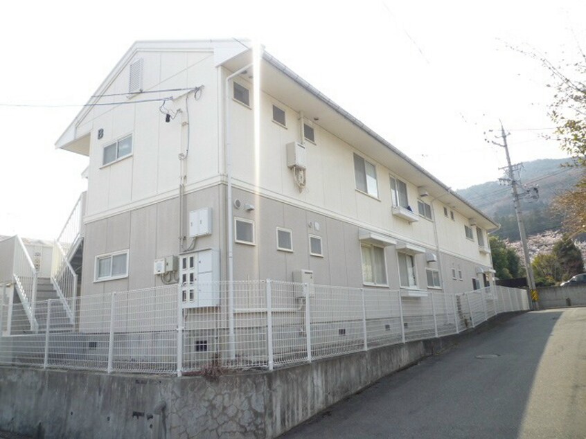  セジュール湯谷B