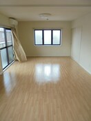 写真は202号室です。ご参考下さい。 フレグランス黄金Ｗ