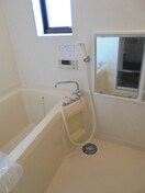 追い焚き機能付きバス　　　※写真は201号室です。ご参考下さ フレグランス黄金Ｗ