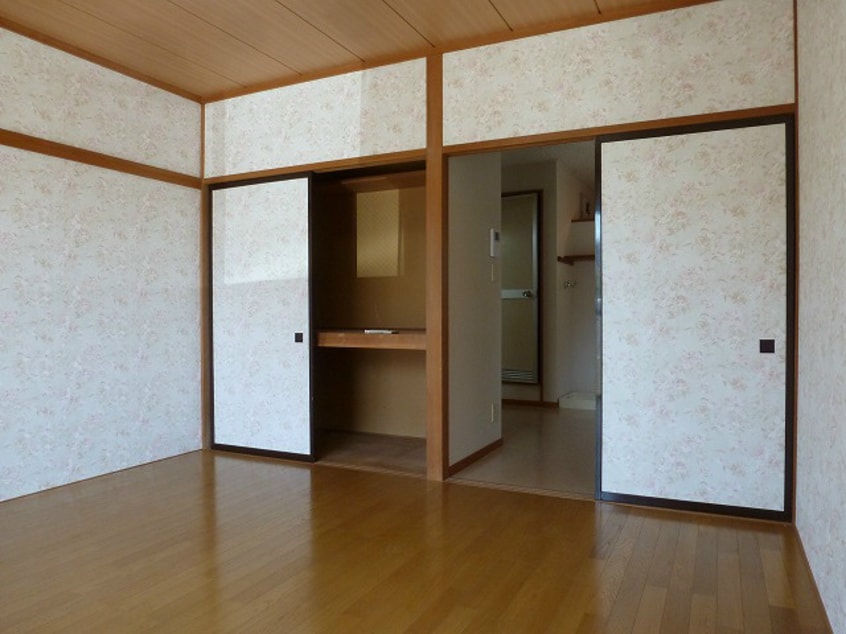 写真は102号室です プチメゾン栗田