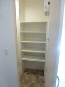 写真は102号室です（参照） クレストコート