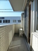 写真は202号室です（参考） 11/16/17/21：日赤線・若槻団地線・西条線/アークス入口 1階 築11年