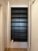 写真は202号室です（参考） 11/16/17/21：日赤線・若槻団地線・西条線/アークス入口 1階 築11年