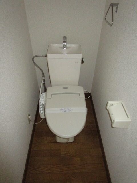  ミワエイト