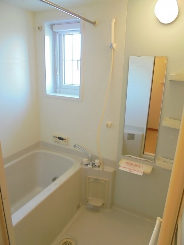 写真は202号室です（参考） ルクソール