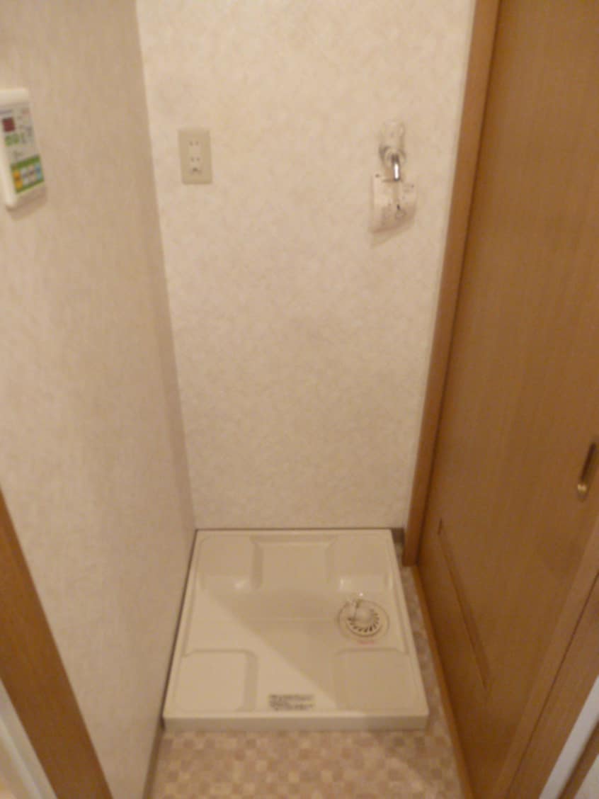 参考（写真は301号室） ブレインＵ