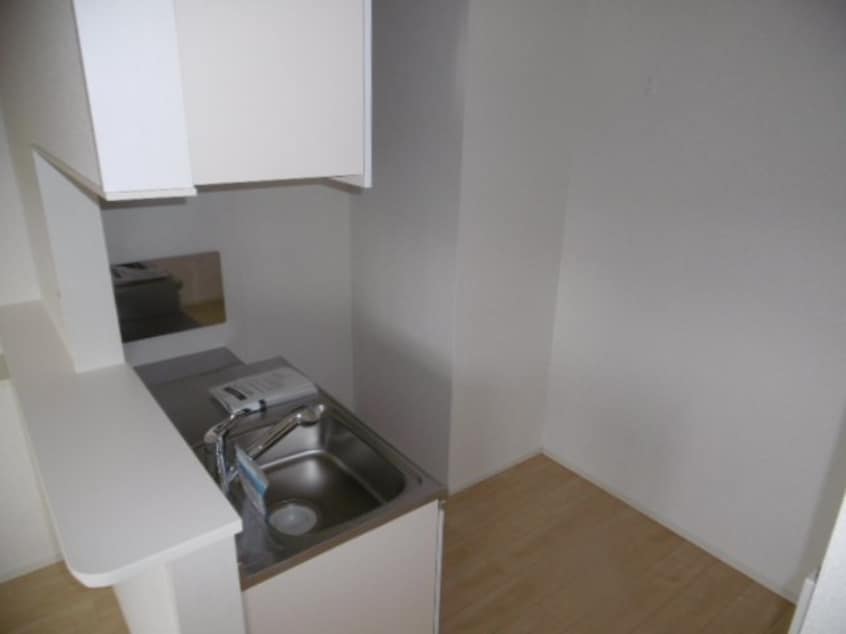 ※写真は別部屋のものです。（参考） クオーレ