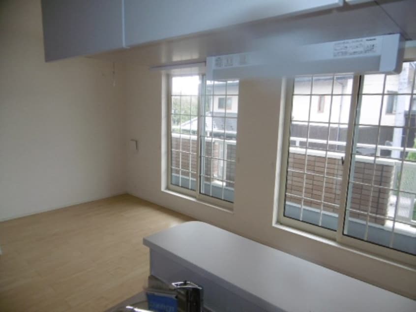 ※写真は別部屋のものです。（参考） クオーレ