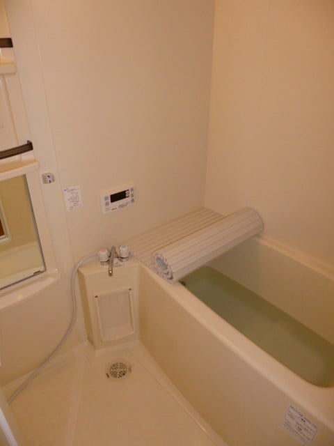 ※写真は203号室です。ご参考下さい。 Fontaine栗田