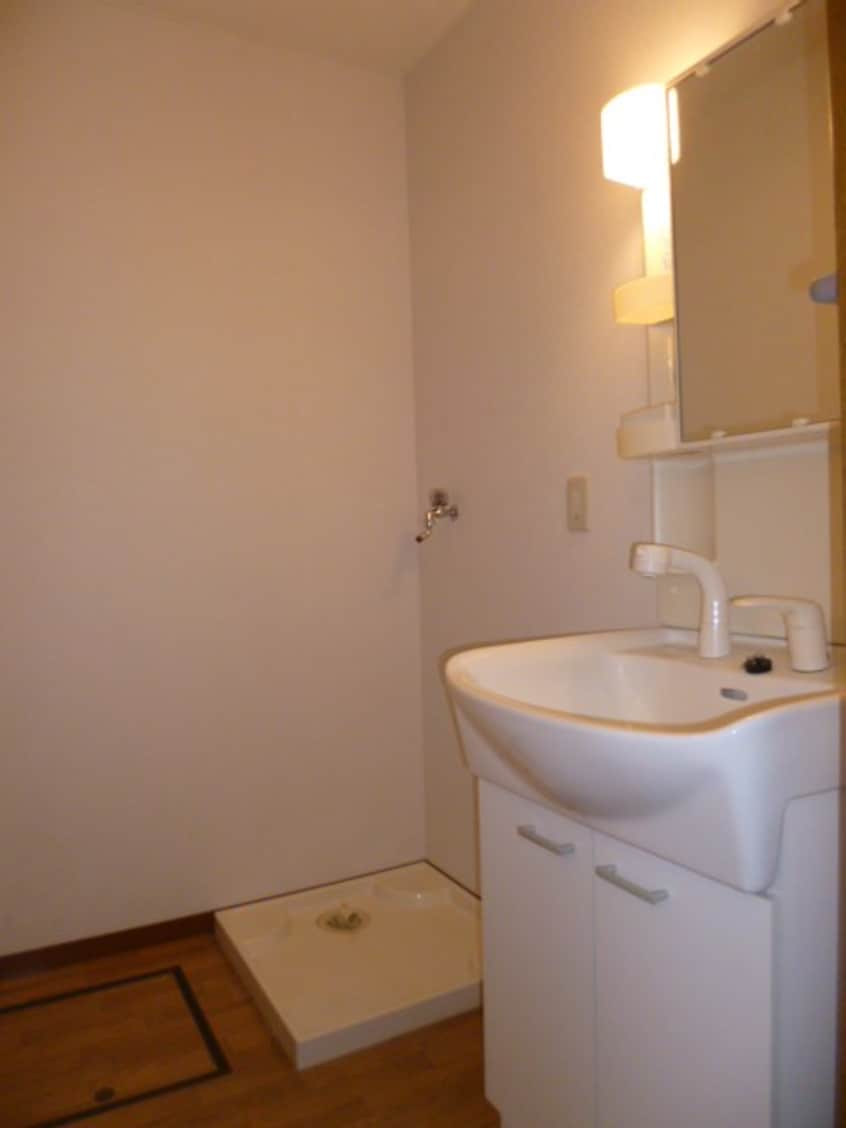 ※写真は203号室です。ご参考下さい。 Fontaine栗田