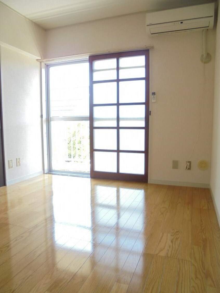 写真は206号室です（参考） サンハイツ小林