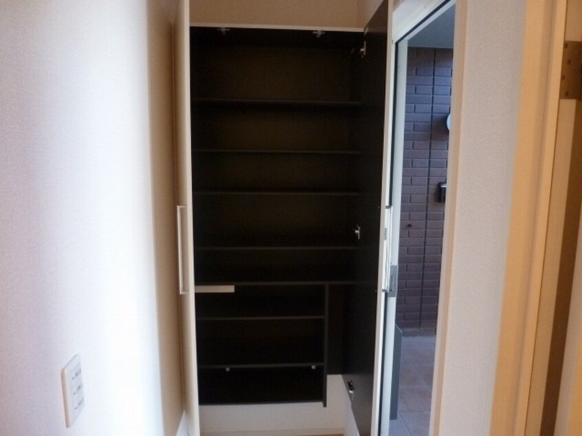 写真は101号室です（参考） アンベリール長池Ｂ