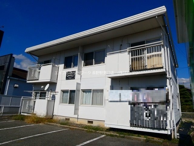  82：屋島線〔須坂駅-長野駅〕/高田寺村 2階 築36年