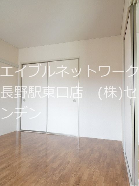  82：屋島線〔須坂駅-長野駅〕/高田寺村 2階 築36年