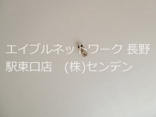  82：屋島線〔須坂駅-長野駅〕/高田寺村 2階 築36年
