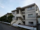  ホワイトハイツ西館