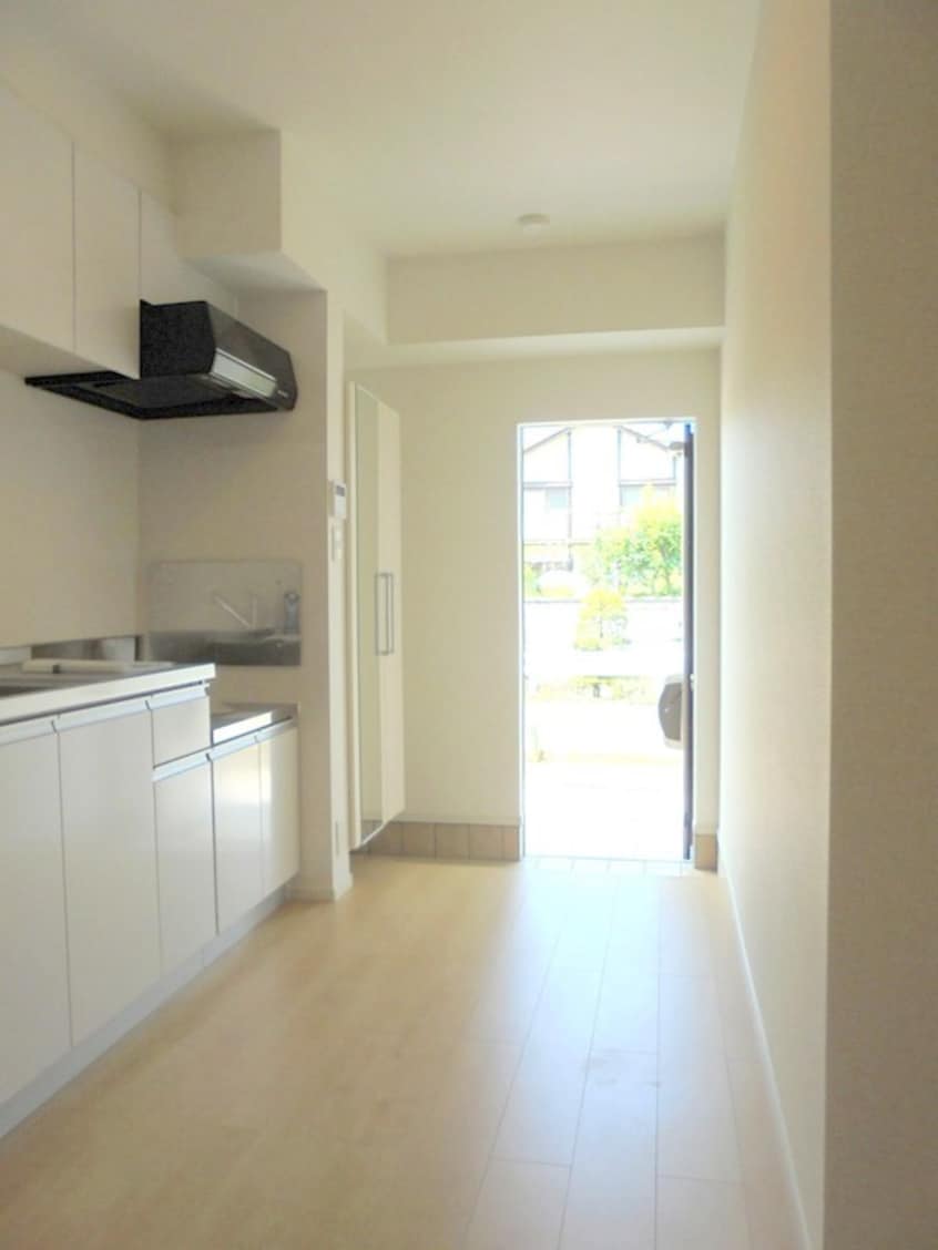 写真は102号室です（参考） 82：屋島線〔須坂駅-長野駅〕/南高田（バス） 1階 築7年