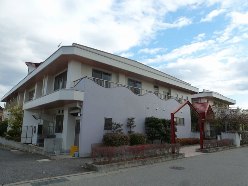 かざぐるま保育園(幼稚園/保育園)まで195m アーバンコート稲田B