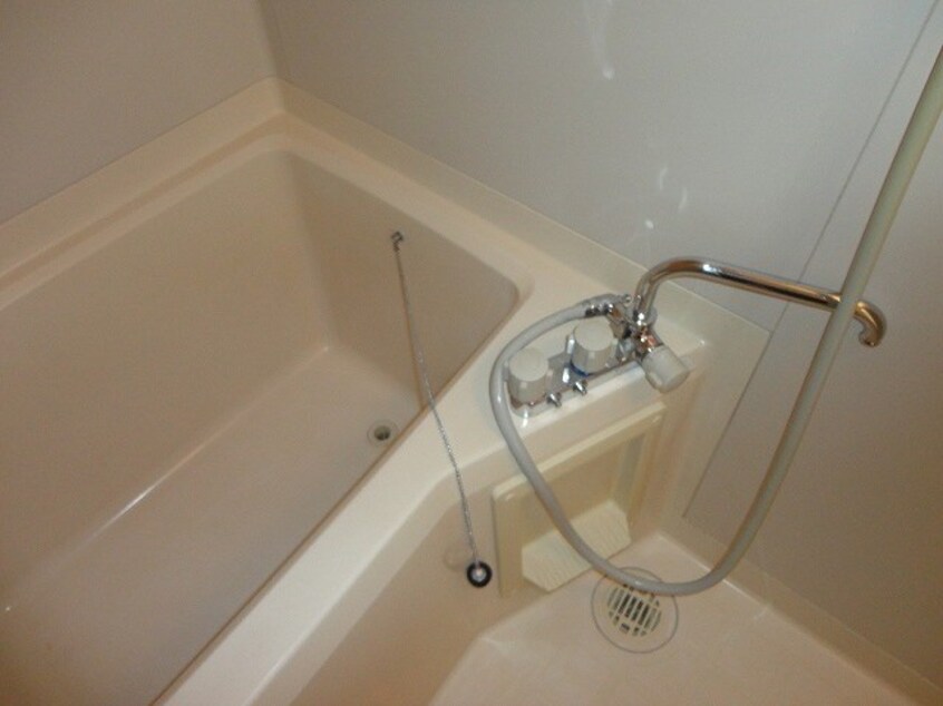 写真は202号室です（参考） フレグランスこばやしＢ棟