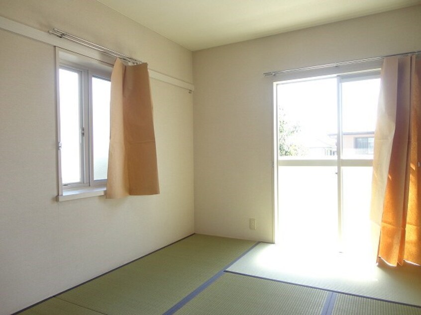 写真は202号室です（参考） フレグランスこばやしＢ棟