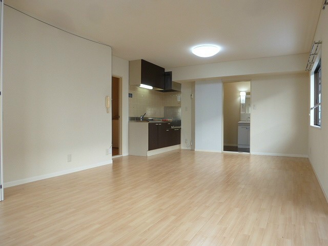 写真は202号室です（参考） フレグランス日詰Ｃ棟