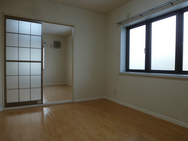 写真は202号室です（参考） フレグランス日詰Ｃ棟