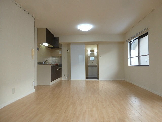 写真は202号室です（参考） フレグランス日詰Ｃ棟