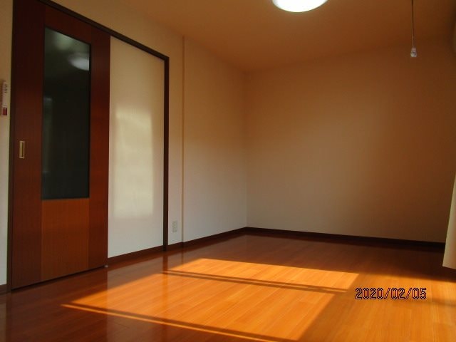 写真は101号室です（参考） ラフィネ倉澤Ａ棟