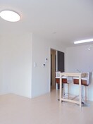 写真は202号室です（参考） オペラハウス