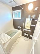 写真は102号室です（参考） エスポワール栗田