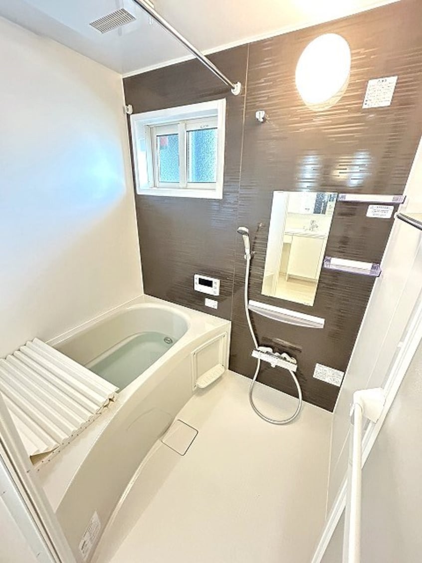 写真は102号室です（参考） エスポワール栗田