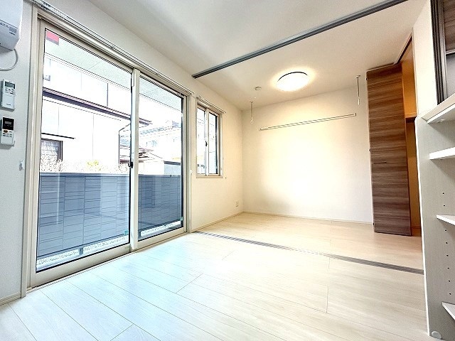 写真は102号室です（参考） エスポワール栗田