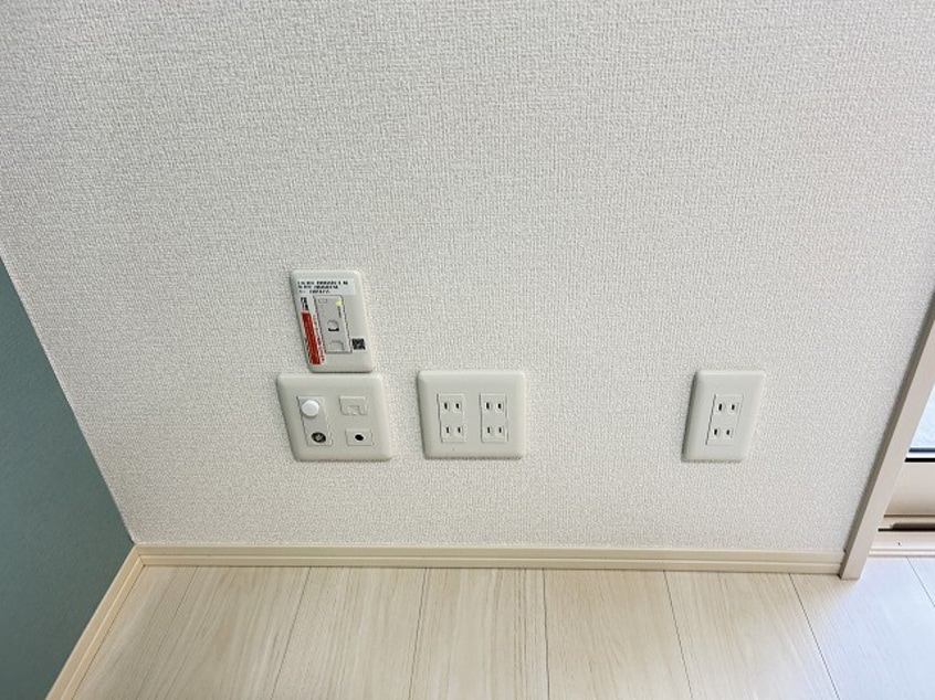 写真は102号室です（参考） エスポワール栗田